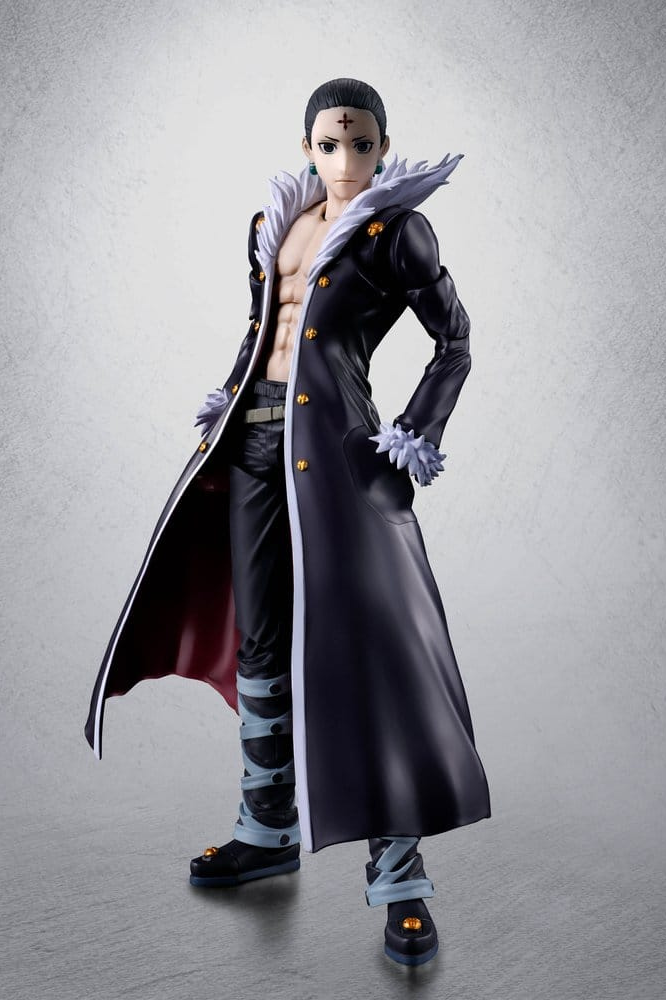 Figura oficial S.H.Figuarts de Chrollo Lucilfer de Hunter x Hunter fabricada por Tamashii Nations, de 16 cm de altura, con múltiples accesorios, expresiones faciales y manos intercambiables.