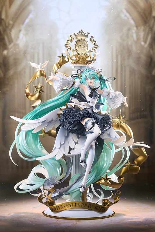 Figura de Hatsune Miku Symphony 10th Anniversary Ver. de la G.S. Collection a escala 1/7 y 37 cm, fabricada por Good Smile Company.