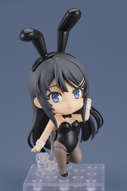 Figura Nendoroid de Mai Sakurajima Bunny Girl Ver. de Rascal Does Not Dream of Bunny Girl Senpai, fabricada por Good Smile Company, de 10 cm, con expresiones faciales y piezas intercambiables.