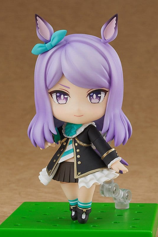 Figura Nendoroid de Mejiro McQueen de Umamusume Pretty Derby, fabricada por Good Smile Company, de 10 cm, con cabello violeta, orejas de caballo, elegante uniforme negro y expresiones intercambiables.