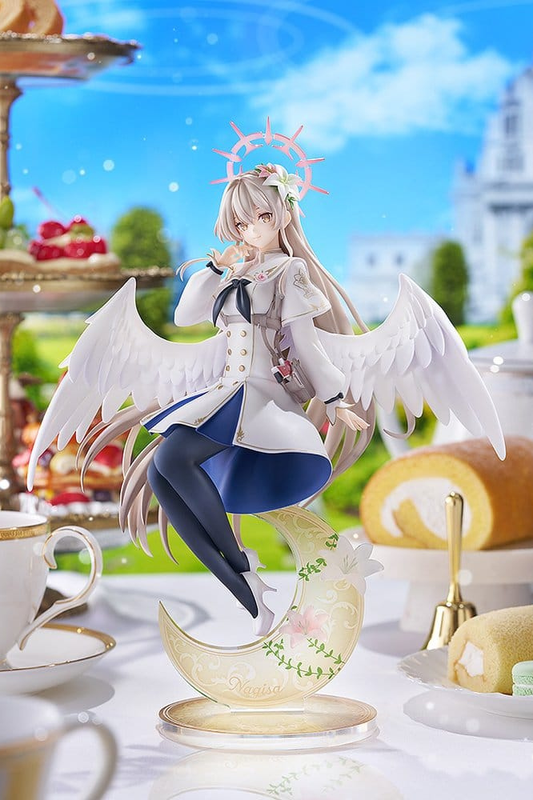 Figura Nagisa Radiance in Bloom de Blue Archive G.S. Collection a escala 1/7 y 26 cm de Good Smile Company con alas y base lunar decorada con flores.