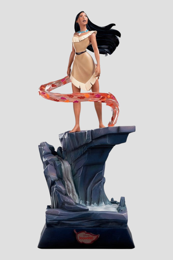 Estatua Pocahontas Colors of the Wind de Disney Classics a escala 1/10 de Iron Studios, fabricada en resina y con aproximadamente 37 cm de altura.