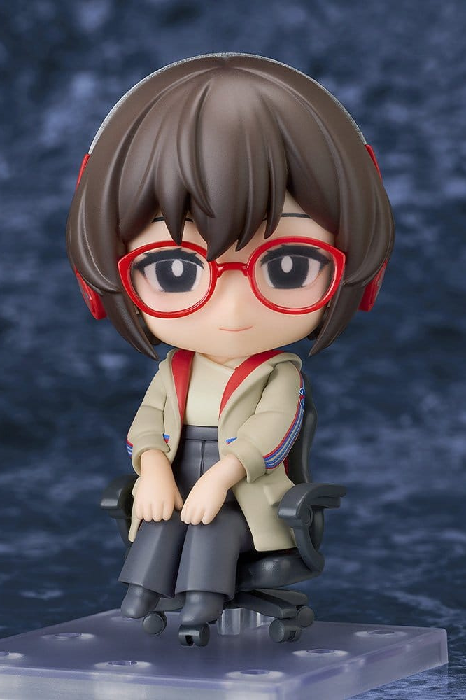 Figura Nendoroid de Satone de Chill with You: Lo-Fi Story, fabricada por Good Smile Company, de 10 cm, con cabello oscuro, gafas rojas, ropa informal y silla.