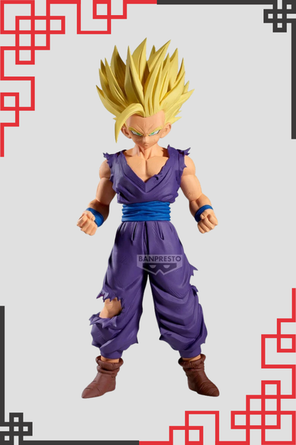 Figura Son Gohan Super Saiyan de Dragon Ball Z, colección Grandista de Banpresto, 29 cm de altura, con cabello dorado, traje morado desgastado y postura de combate.