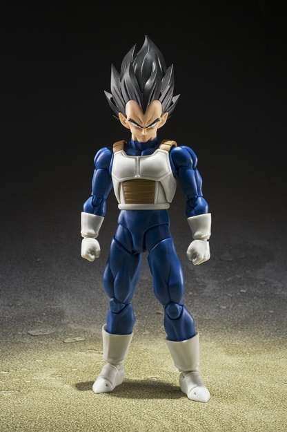 Figura articulada de Vegeta de Dragon Ball Z perteneciente a la colección S.H.Figuarts de Tamashii Nations, con accesorios y piezas intercambiables.