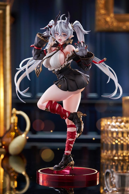 Estatua coleccionable de Vell, personaje original de toridamono, fabricada por Good Smile Company a escala 1/7 y 26 cm, con cabello plateado, cuernos oscuros, vestuario negro con detalles rojos y base de exposición circular.