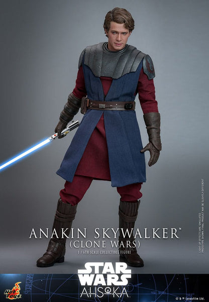 Anakin Skywalker Hot Toys Star Wars con hologramas y accesorios incluidos.