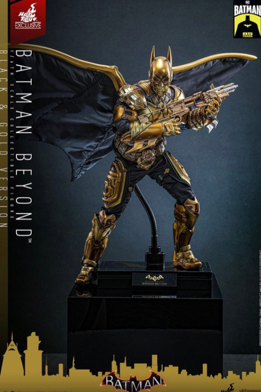 Figura Hot Toys Batman Beyond Black & Gold Version 1/6 con armadura detallada