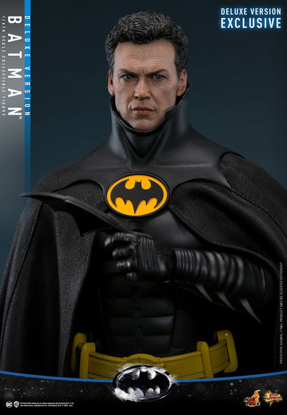 Cabeza de Bruce Wayne incluida en la versión Deluxe de Batman Returns Hot Toys.