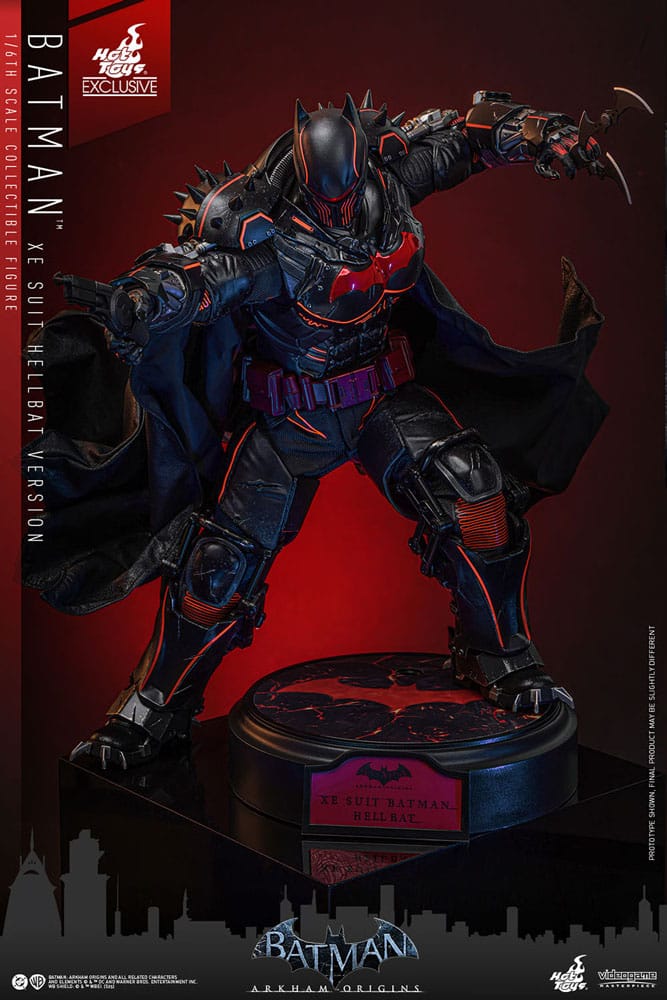 Batman XE Suit Hellbat Version figura 1/6 Hot Toys con accesorios y pose dinámica