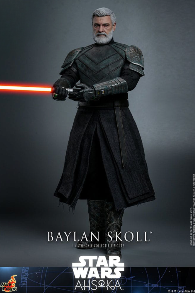 Baylan Skoll empuñando su sable láser rojo