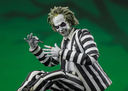 Detalle de la figura Beetlejuice Tamashii Nations S.H. Figuarts con lápida