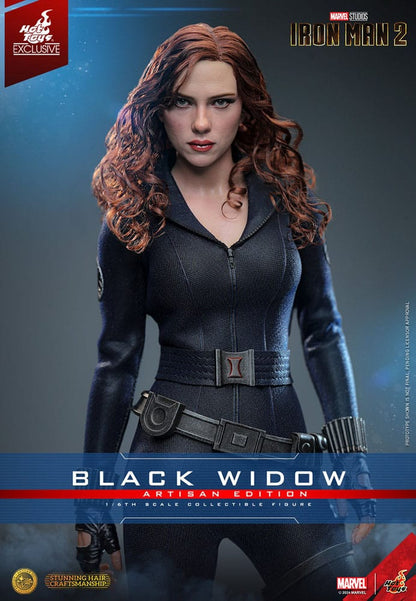Primer plano escultura facial Black Widow Artisan Edition Hot Toys con sistema de ojos móviles