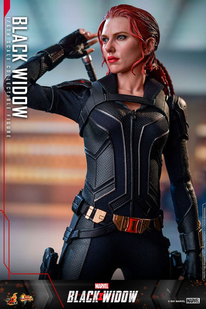 Figura articulada Black Widow 28 cm con traje táctico y esculpido de Scarlett Johansson.