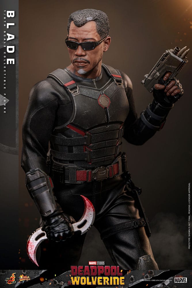 Figura de Blade de Hot Toys basada en la película Deadpool & Wolverine, escala 1/6.