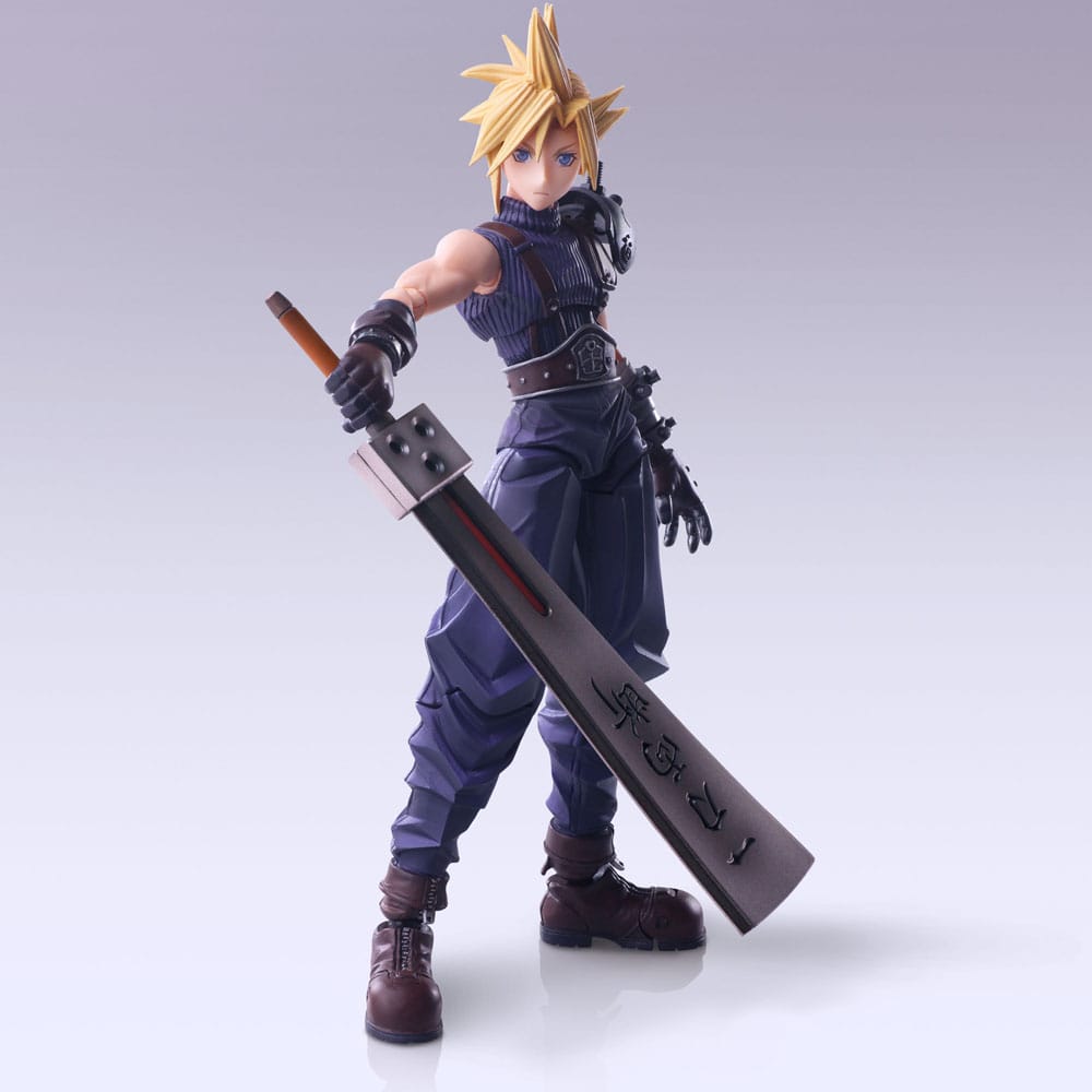 Figura coleccionable Cloud Strife Final Fantasy VII con accesorios y base