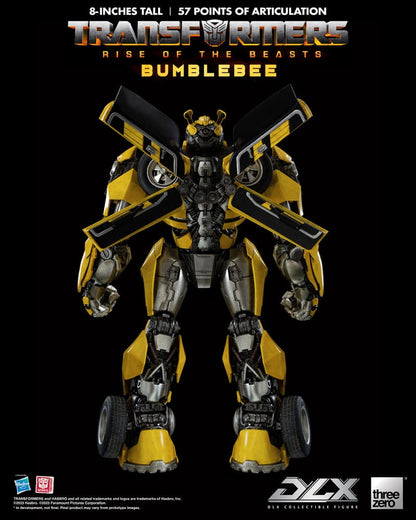 Figura Bumblebee articulada en pose de combate – DLX Threezero
