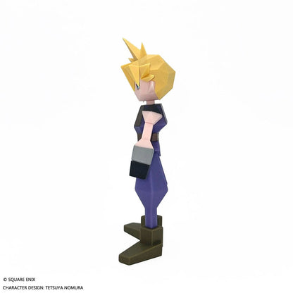 Detalle lateral de la figura Cloud Strife Vinyl Polygon 15 cm de Final Fantasy VII