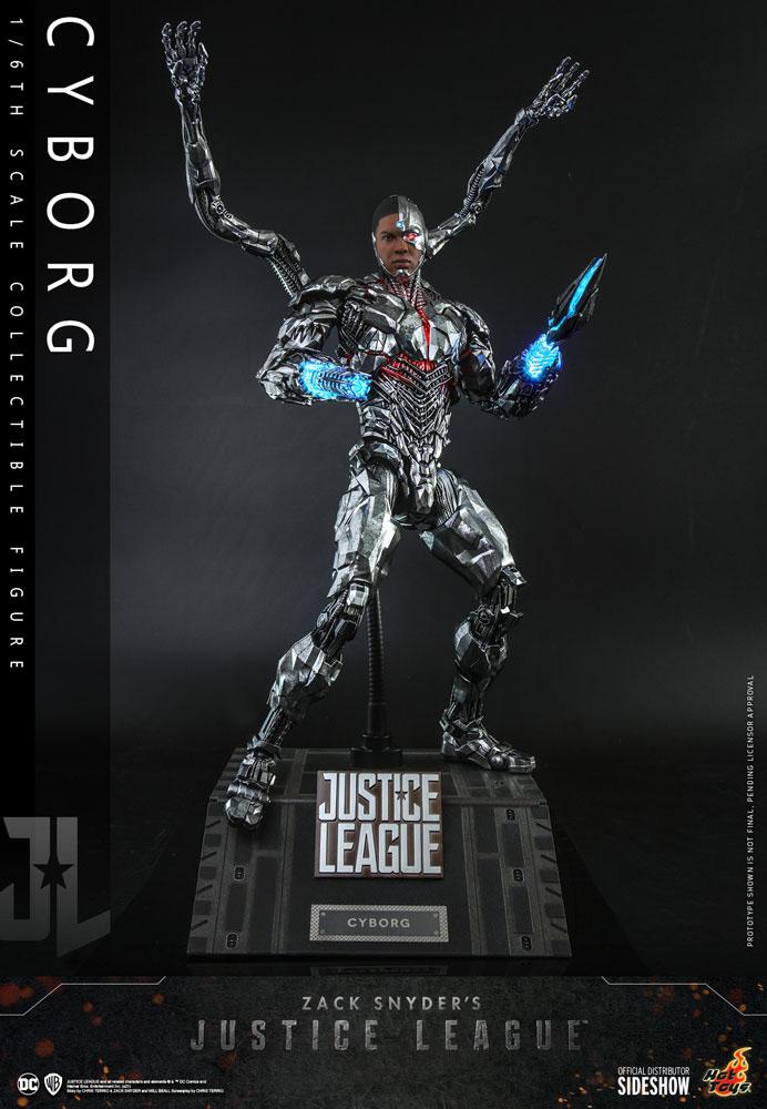 Figura Cyborg con accesorios intercambiables – Hot Toys Justice League