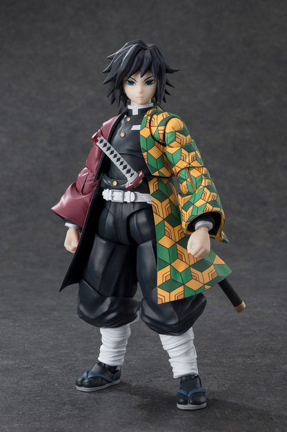 Figura S.H.Figuarts Giyu Tomioka de Demon Slayer 15 cm