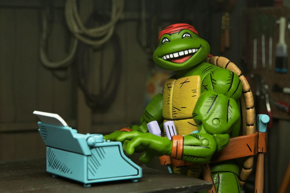 Figura articulada Hunter Leo con espada de NECA inspirada en Teenage Mutant Ninja Turtles.