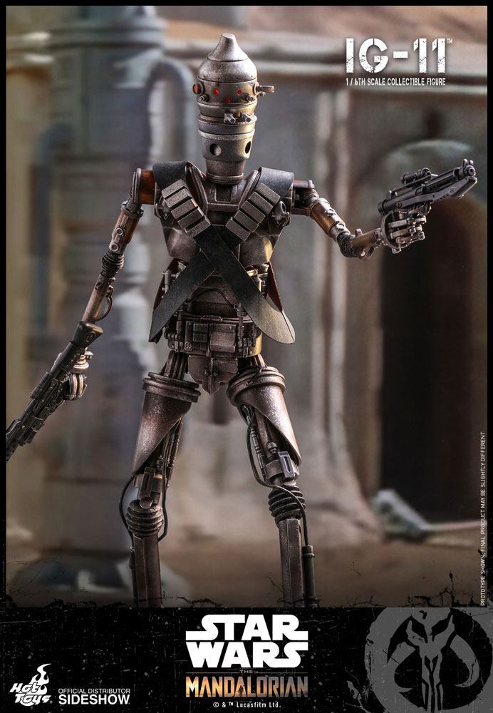 Detalle de la figura IG-11 Hot Toys con acabados realistas de Star Wars.