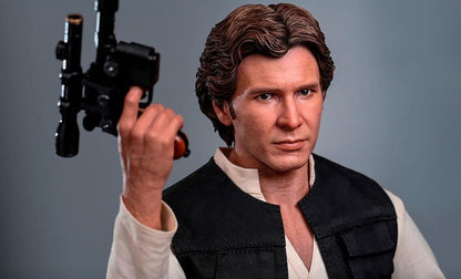 Detalle bláster Han Solo figura 1/4 Hot Toys Star Wars