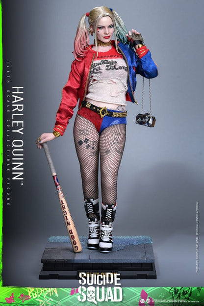 Figura HARLEY QUINN Hot Toys con bate de béisbol y vestuario completo de Escuadrón Suicida