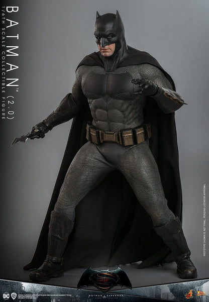 BATMAN – BATMAN V SUPERMAN: DAWN OF JUSTICE – HOT TOYS – (BATMAN 2.0)