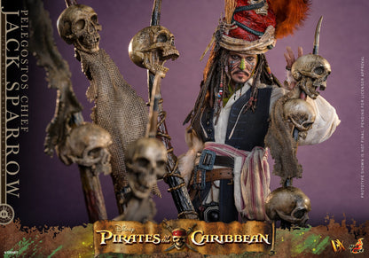 JACK SPARROW (PELEGOSTOS CHIEF) – (HOT TOYS – PIRATAS DEL CARIBE: EL COFRE DEL HOMBRE MUERTO)