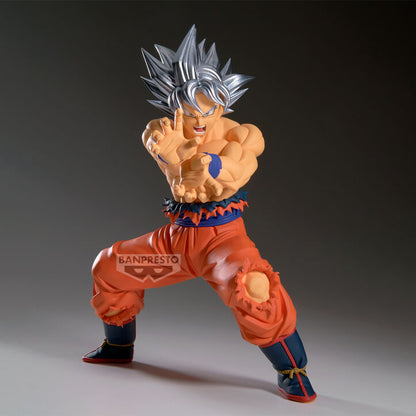 SON GOKU ULTRA INSTINTO DRAGON BALL SUPER GRANDISTA FIGURA 25 CM BANPRESTO