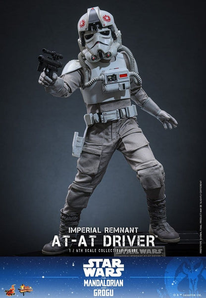 Figura Imperial Remnant AT-AT Driver Hot Toys colección Star Wars