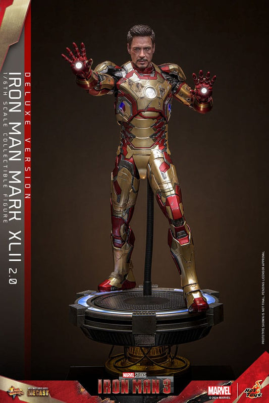 Figura articulada 1/6 de Iron Man Mark XLII versión Deluxe con base iluminada – Hot Toys