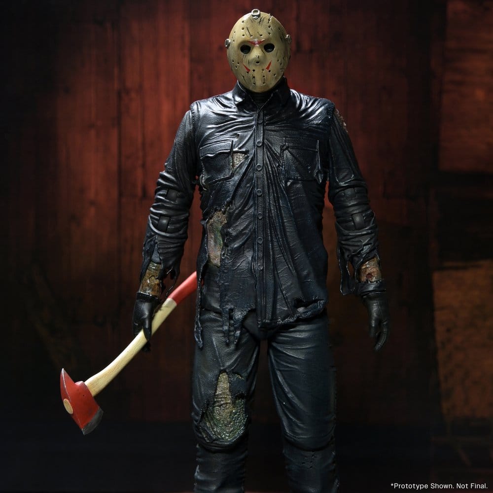 Detalle figura Jason Voorhees máscara y hacha NECA Friday the 13th