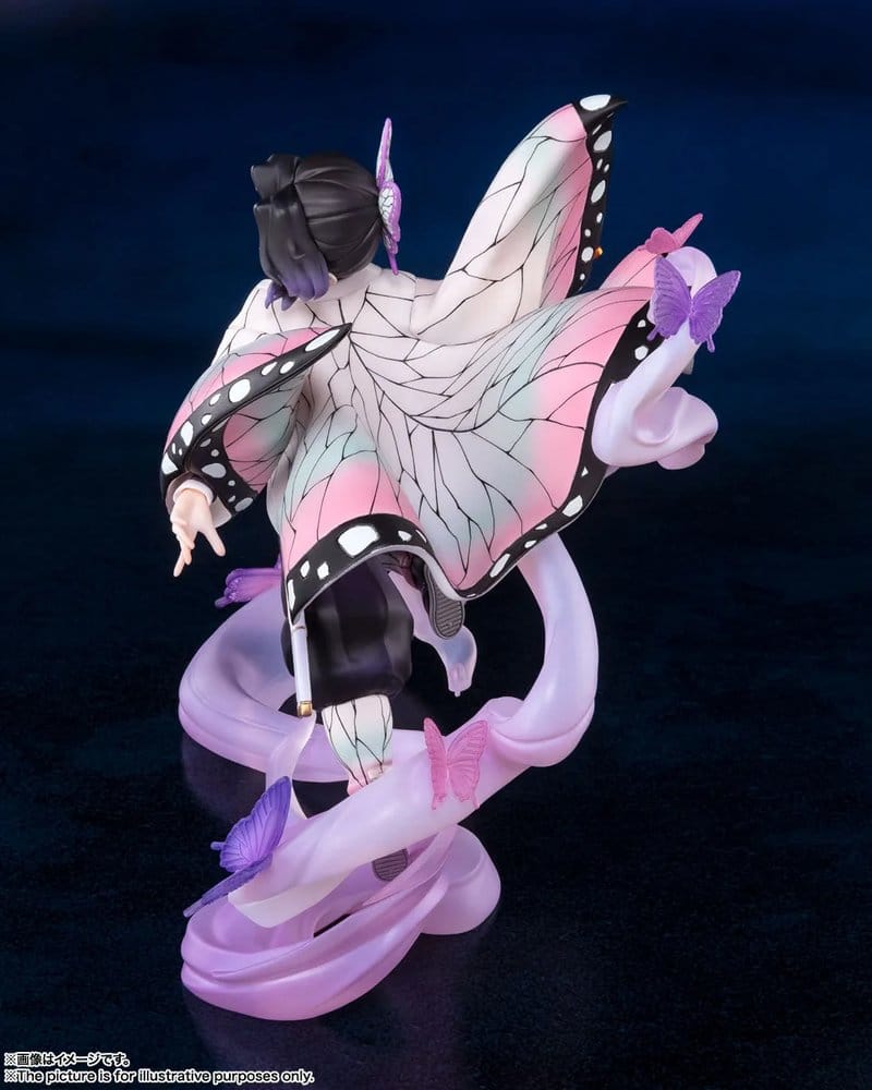 Figura Kocho Shinobu FiguartsZERO con efectos translúcidos y mariposas