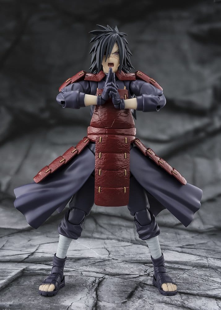 Figura Madara Uchiha con efecto de ataque Naruto Shippuden S.H.Figuarts