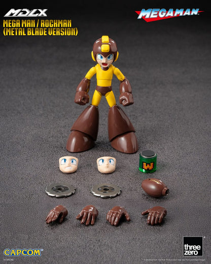 Accesorios incluidos en la figura Mega Man MDLX Metal Blade Version: rostros, manos y armas