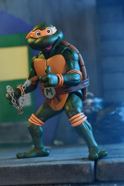 Figura Ultimate Michelangelo NECA versión VHS basada en la serie animada TMNT