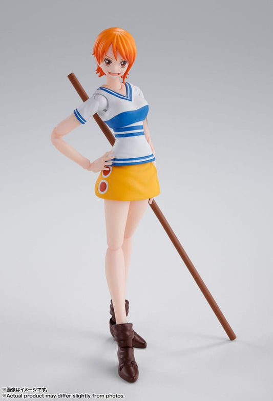 Figura Nami One Piece Romance Dawn S.H. Figuarts 14 cm articulada