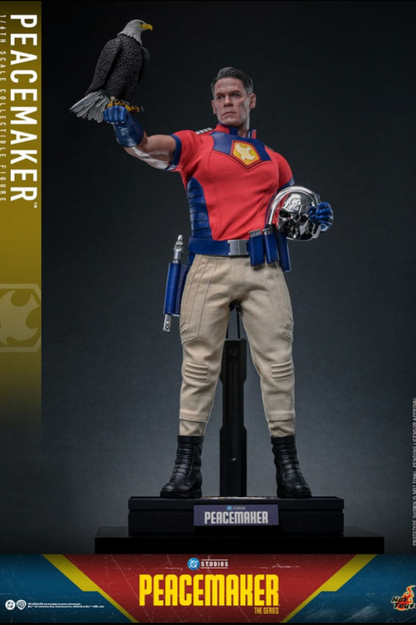 Figura PEACEMAKER 1/6 Hot Toys Movie Masterpiece – DC Comics, 31 cm, con acabados premium