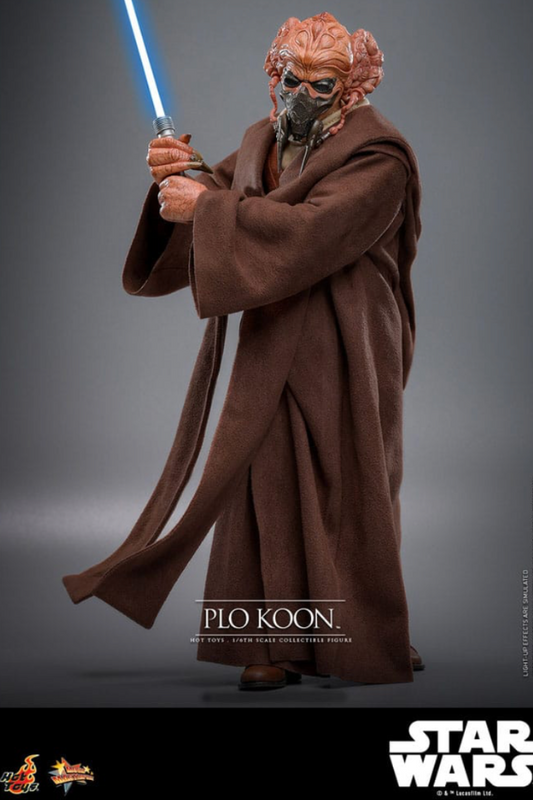 Figura Plo Koon Hot Toys Star Wars a escala 1/6 con túnica Jedi.