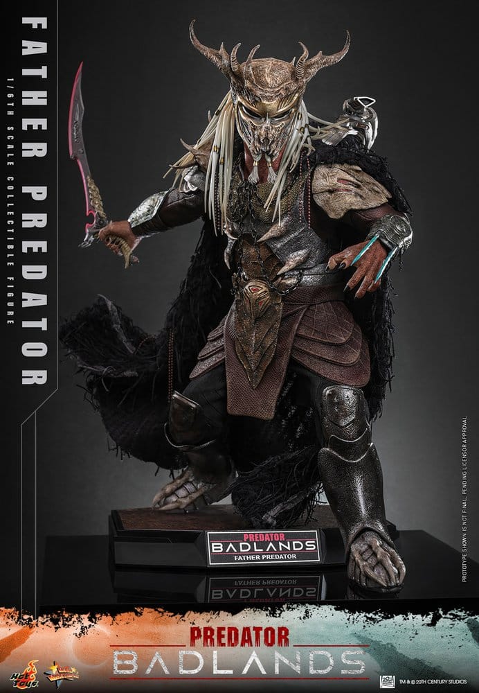 Detalle del rostro del Predator Badlands Hot Toys con mandíbulas intercambiables y ojos móviles