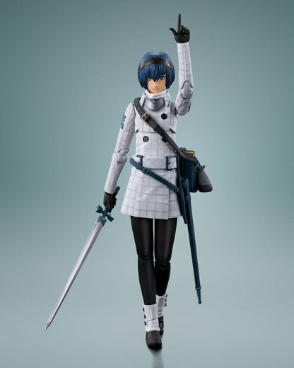 Figura S.H.Figuarts Metaphor Protagonist empuñando espada con gesto de combate