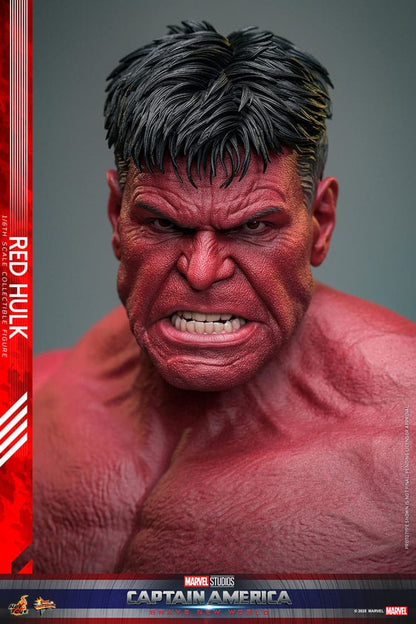 Detalle de cabezas intercambiables con ojos móviles de Red Hulk Hot Toys 1/6