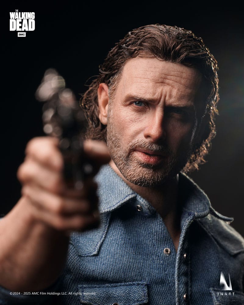 Figura coleccionable Rick Grimes InArt escala 1/6 con base de exposición