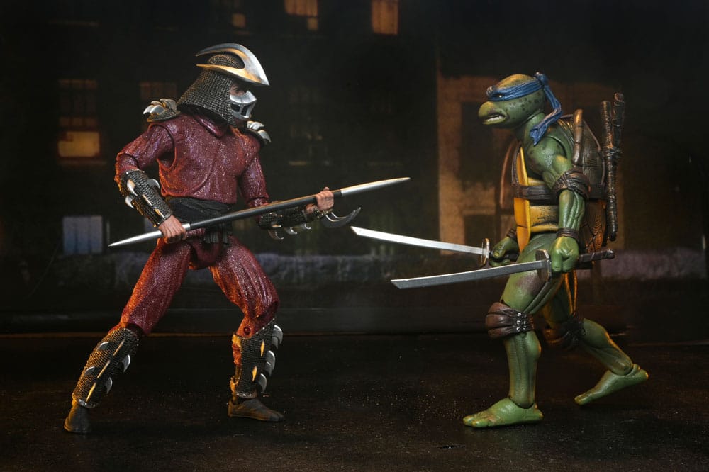 Detalles de Leonardo con espadas – set Shredder vs Leo NECA