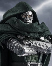 DOCTOR DOOM FIGURA S.H.FIGUARTS MARVEL AVENGERS: DOOMSDAY 16 CM