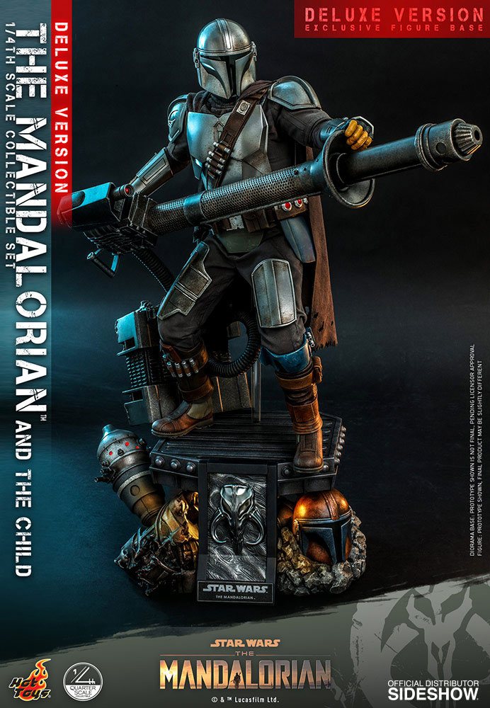 Detalle traje The Mandalorian Hot Toys 1/4 46 cm con texturas realistas y acabado premium
