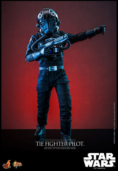 Figura articulada TIE Fighter Pilot Hot Toys 32 cm con base expositora
