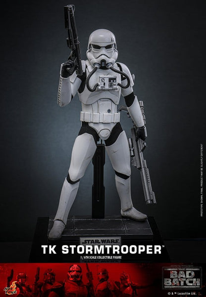 Detalle del casco y sistema de soporte vital del TK Stormtrooper Hot Toys